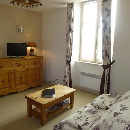 Les Noisettes Feriehus *