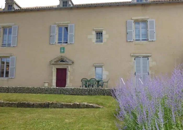 Les Noisettes Lhommaize